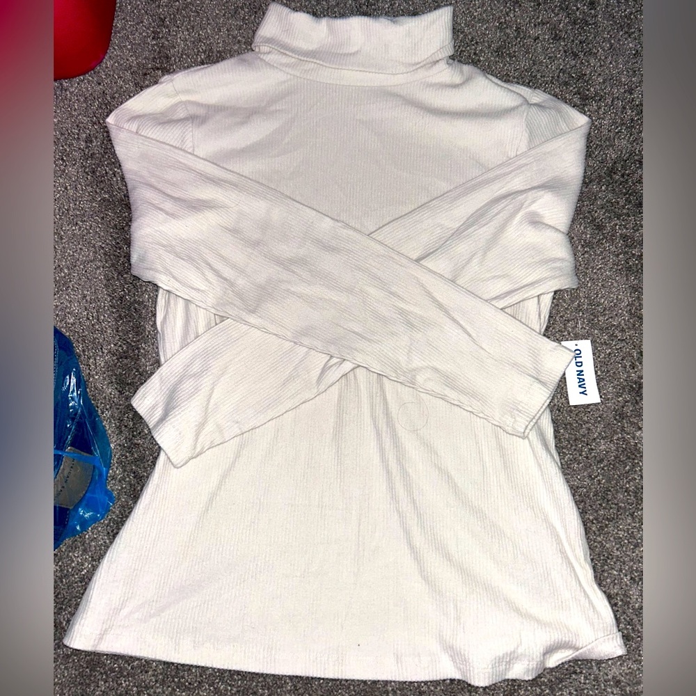 Off white / cream / white turtle neck